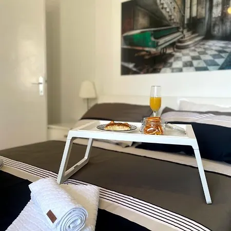 Luxury Lukas Apartman *