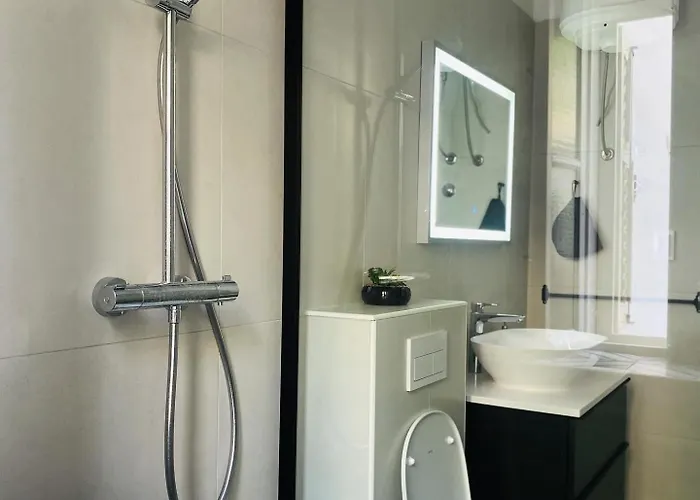 Luxury Lukas Apartament *