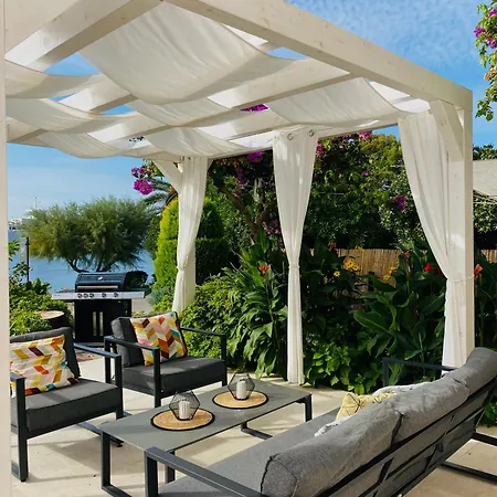 Luxury Lukas Apartamento